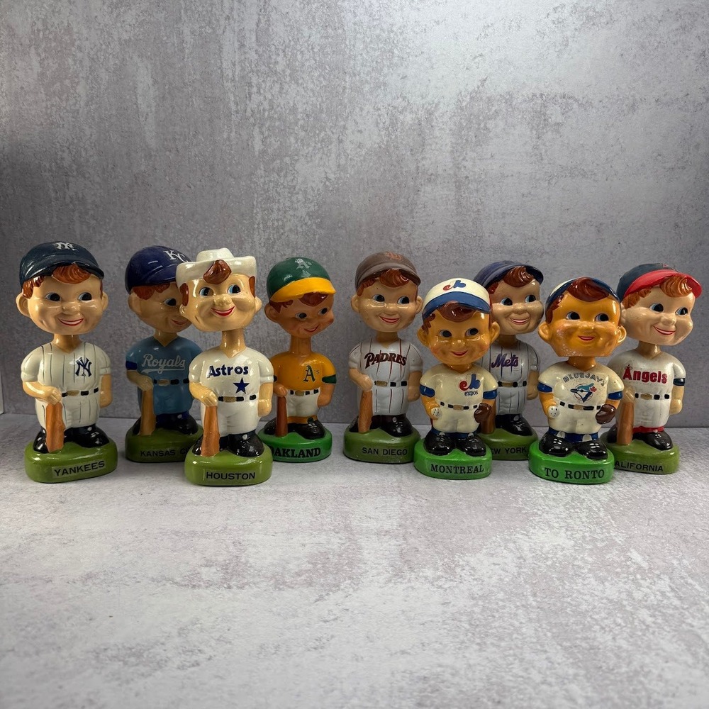 Vintage Twins Major League Baseball Nodder Bobble Head Collection of 9 w/ Boxes